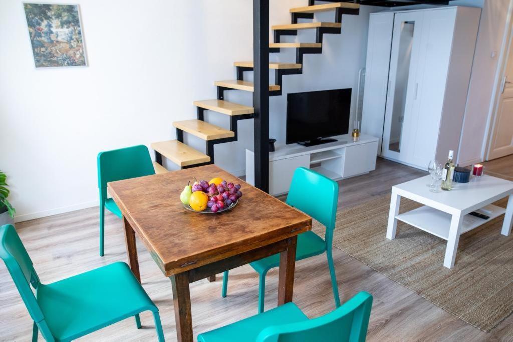 Studio Apartment Next To Famous Party House A38 Budapeste Exterior foto